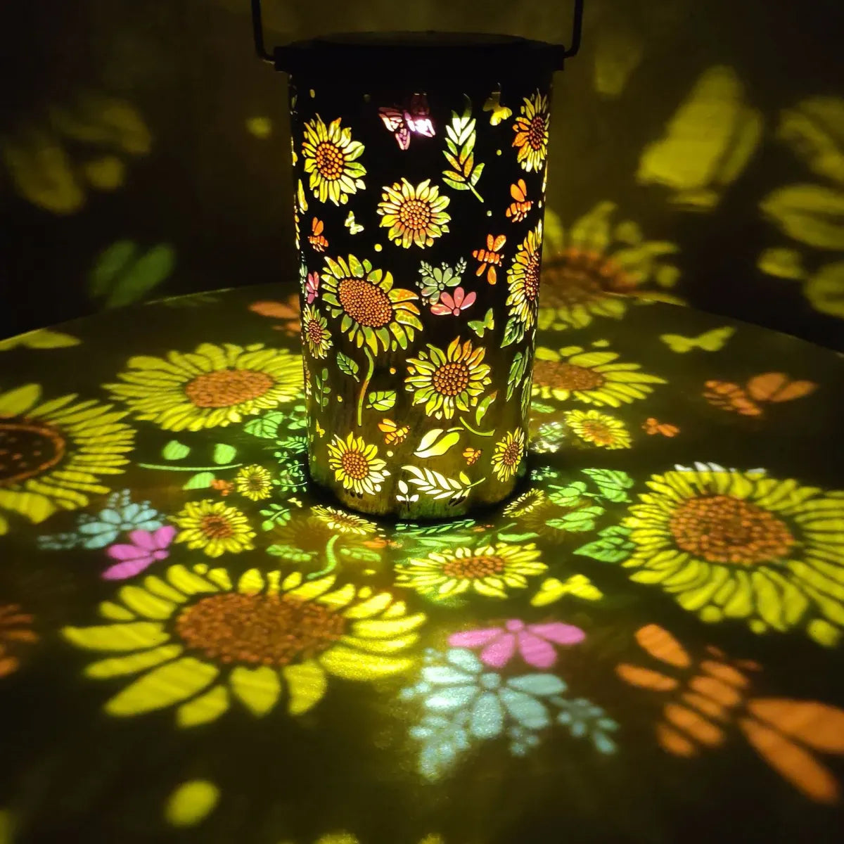 Vostara Solar Powered Outdoor Garden Hanging Light