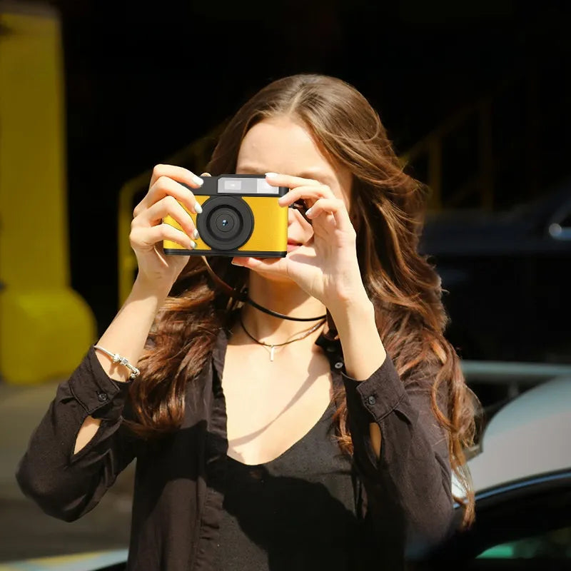 Vostara Retro Digital Camera with HD Filters